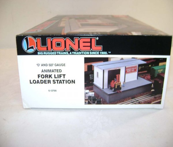 ABT: Mint Lionel #12798 Fork Lift Loader Station/ - 6