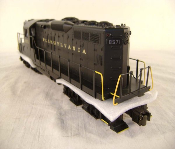 ABT: MTH #20-2210-1 Penn EMD GP-7 Diesel/OB - 10