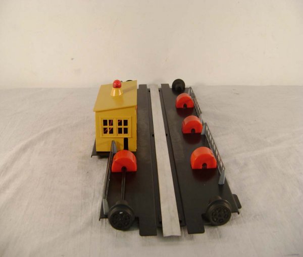 ABT: Lionel #14113 (350) Engine Transfer Table/OB - 7
