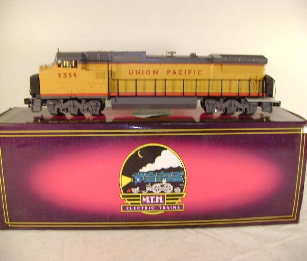 ABT: MTH #9359 UP Dash-8 40 Diesel/OB
