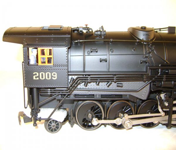 ABT: Lionel #38083 N&W Y3 2-8-8-2 & Tender/OB - 4