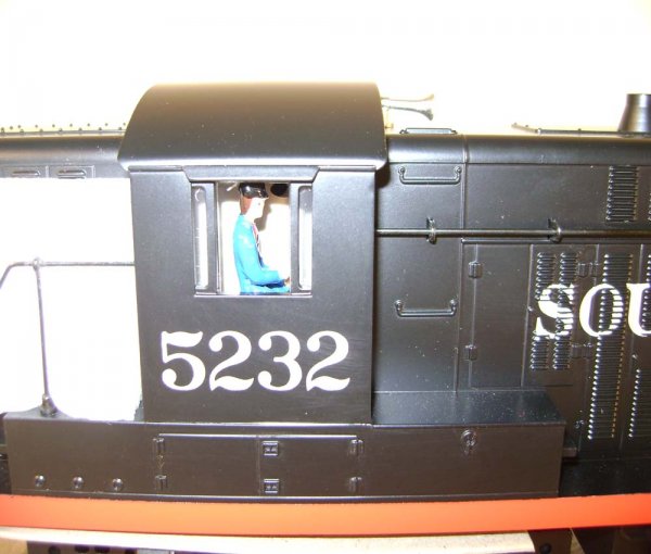 ABT: MTH #20-2137LP Baldwin AS-616 Switcher/OB - 4