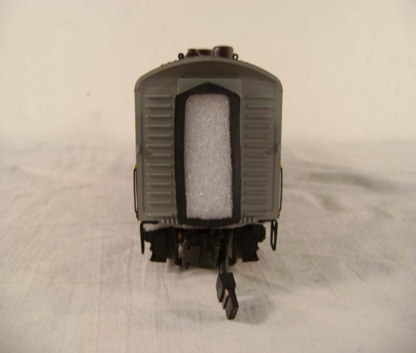 ABT: MTH #20-80002B CP F-3 B Unit Diesel/OB - 10
