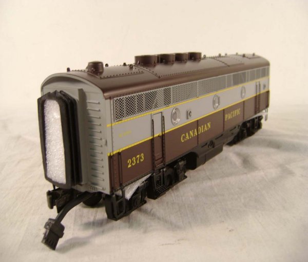 ABT: MTH #20-80002B CP F-3 B Unit Diesel/OB - 9