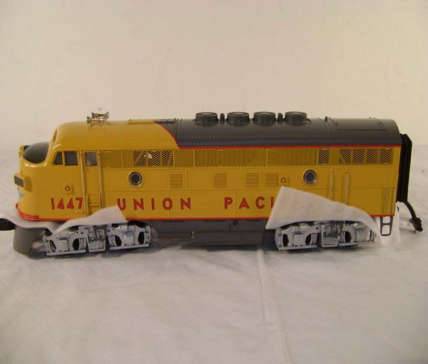 ABT: MTH #MT-2055LP UP EMD F-3 AA Set/OB - 3