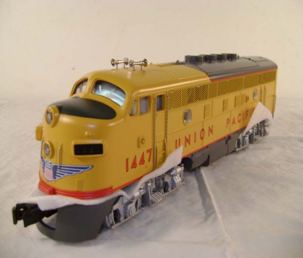 ABT: MTH #MT-2055LP UP EMD F-3 AA Set/OB - 6