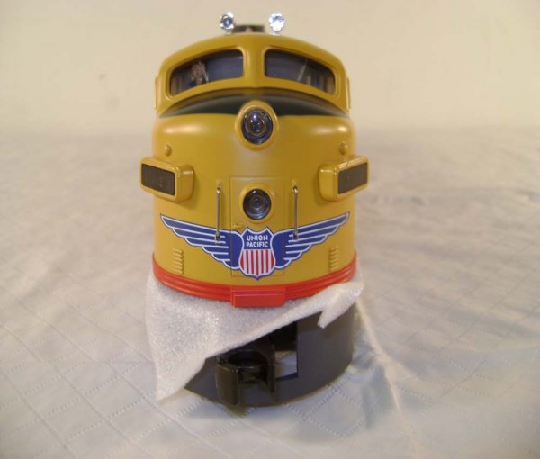 ABT: MTH #MT-2055LP UP EMD F-3 AA Set/OB - 7