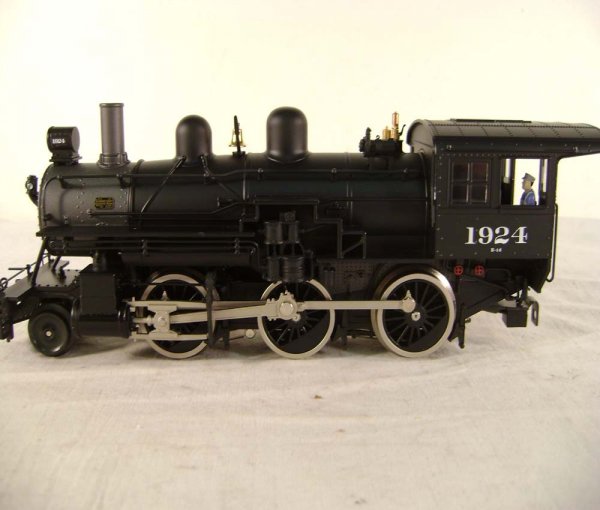 ABT: Lionel #38088 NYC 2-6-0 Mogul & Tender/OB - 4