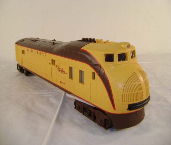 ABT: MTH #30-2197-1 UP M10000 Passenger Set/OB - 6