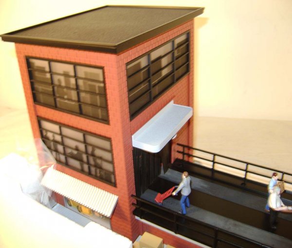 ABT: Mint MTH #30-9110 Oper Transfer Dock/OB - 10