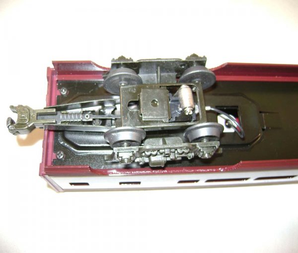 ABT: Williams #2800 N&W Set of five Pass Cars/OB - 9
