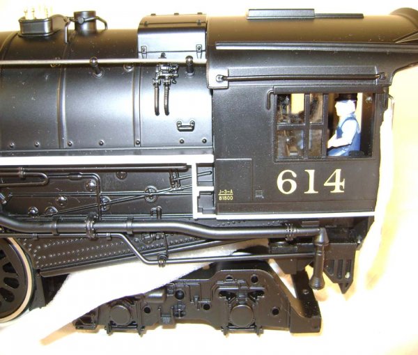 ABT: MTH #20-3035-1 C&O 4-8-4 Greenbrier & Tender - 4