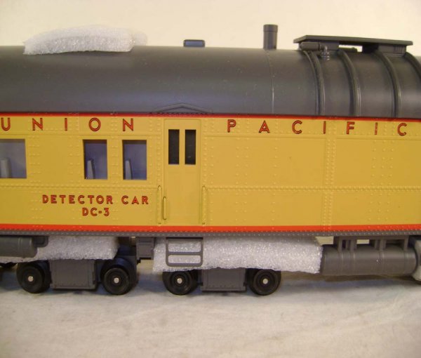 ABT: MTH #20-2242-1 UP DC-3 Rail Inspection Car / - 4