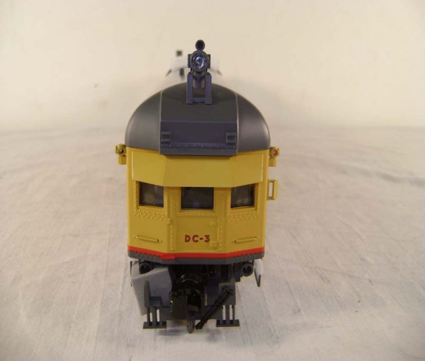 ABT: MTH #20-2242-1 UP DC-3 Rail Inspection Car / - 8