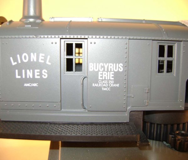 ABT: Lionel #24114 AMC/ARC Command Gantry Crane/O - 7
