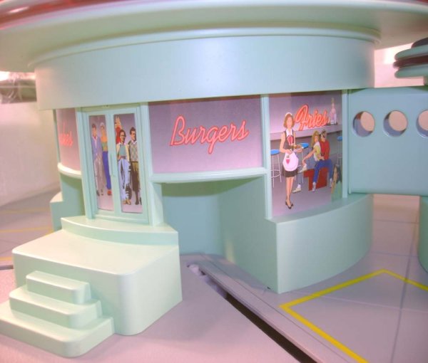 ABT: Mint MTH #30-9105 Mel's Drive-In Diner/OB - 4