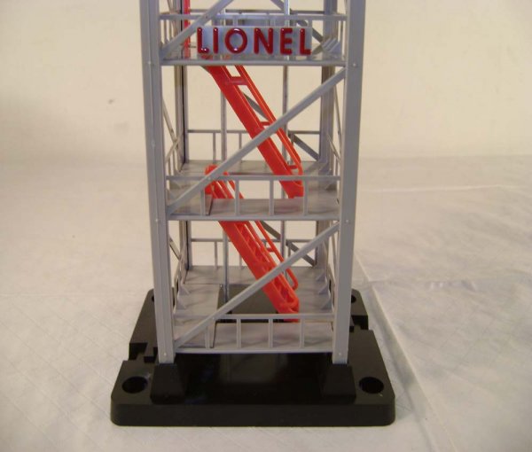 ABT: Lionel #12702 Operating Control Tower/OB - 3