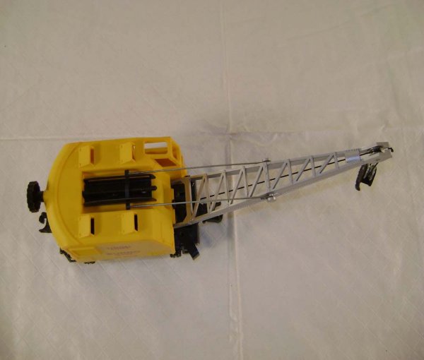 ABT: Lionel #18402 LL Motorized Burro Crane/OB - 10