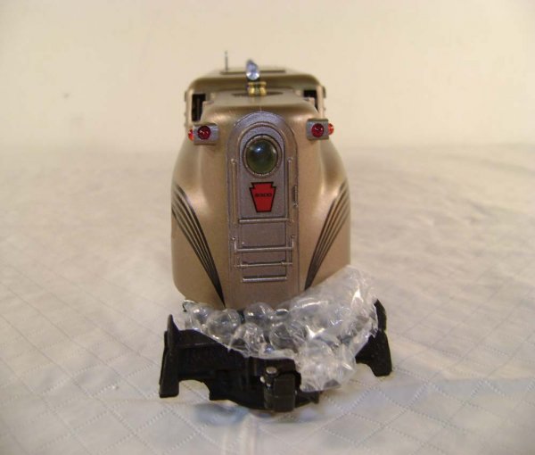 ABT: Lionel #18300 Gold Penn Mint Series GG-1 / O - 9