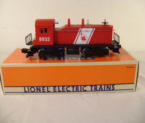 ABT: Mint Lionel #18932/3 Jersey Central NW2 Dies - 2