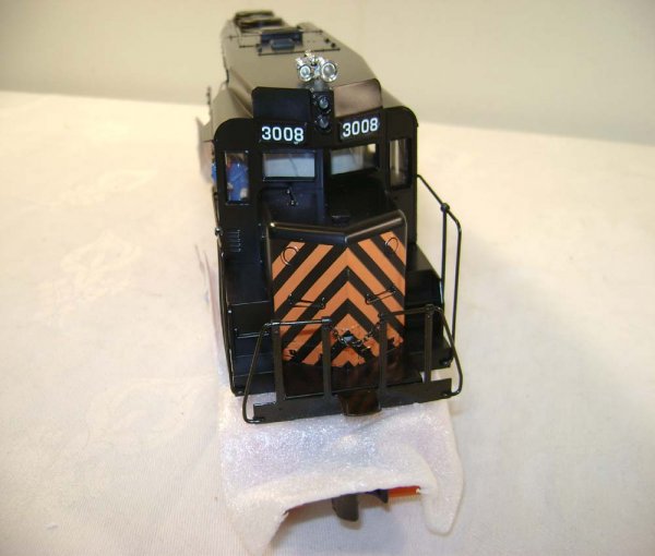 ABT: MTH #MT-2068LP Rio Grande EMD GP-30/ OB - 5