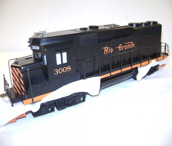 ABT: MTH #MT-2068LP Rio Grande EMD GP-30/ OB - 6