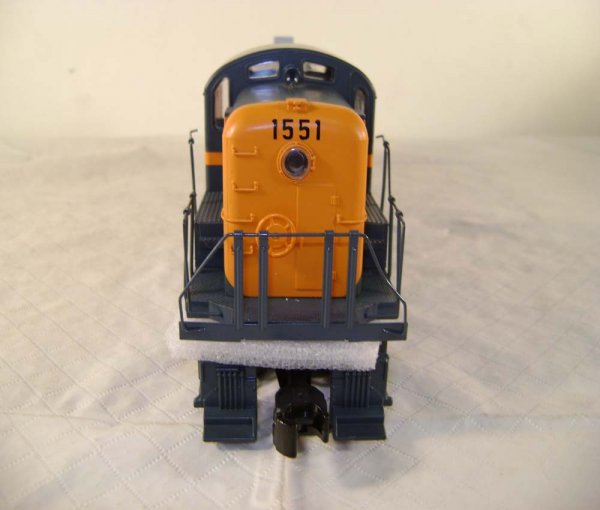 ABT: MTH #30-2606-3 Long Island Non-Powered RS-3  - 8