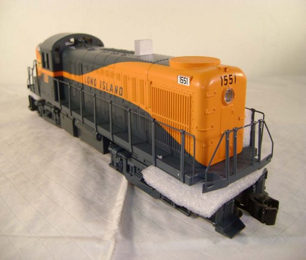 ABT: MTH #30-2606-3 Long Island Non-Powered RS-3  - 9