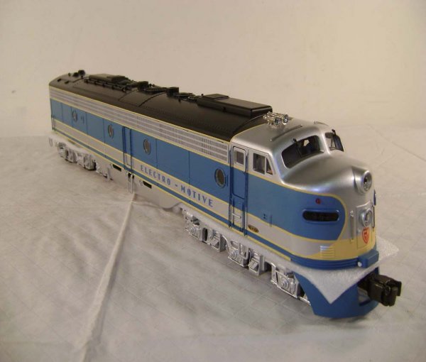 ABT: MTH #20-2206-1 Electro Motive EMD E8 ABA / O - 6