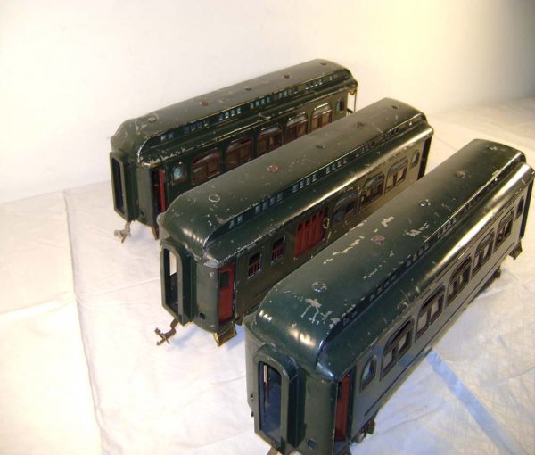 ABT: Lionel #428/429/430 Dark Green Passenger Cars