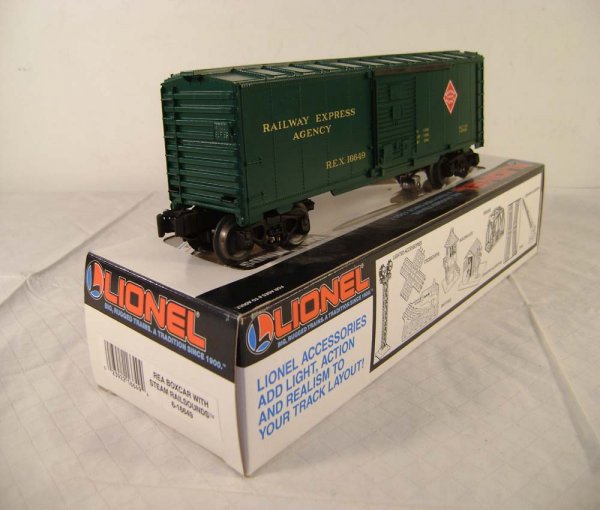 ABT: Lionel #16649 REA Car with Railsounds/OB
