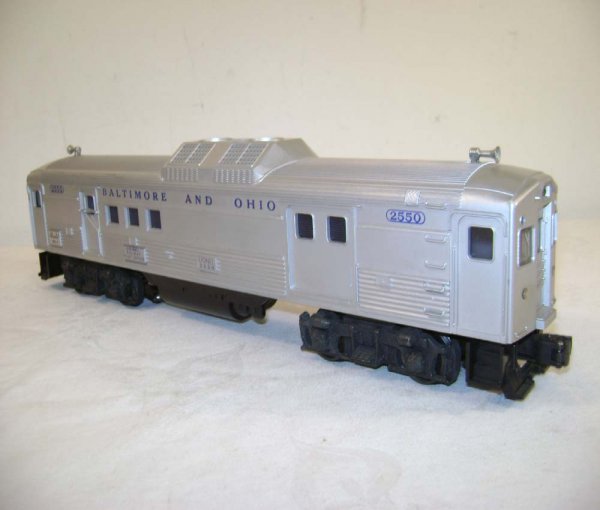 ABT: Lionel #2550 Budd RDC Baggage Unit/OB - 6