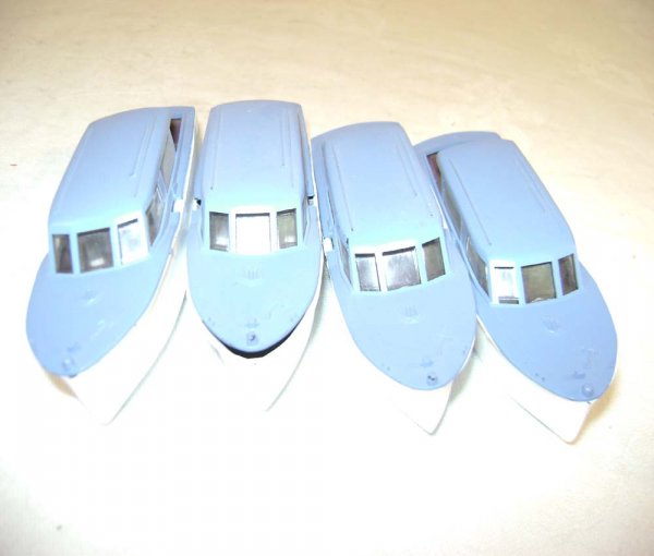 ABT: Fake Lionel #6416 Boat Loader - 10