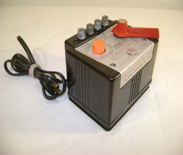 ABT: Scarce Lionel Uncatalogued #1144 Transformer