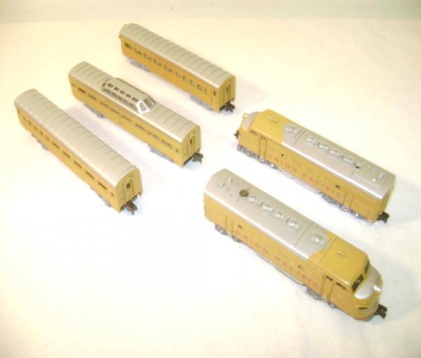 ABT: TT Rokal #01141 Union Pacific 5 Piece Passenge: Paul V. Ambrose and Drew J. Bauer present: This is the #01141 Union Pacific 5 Piece Passenger Set that Rokal made in TT Gauge in the 1960s. Includes the AA F Unit Diesel Engines (one power & one non-p