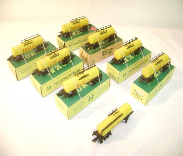 ABT: 8 TT Rokal #00304/306 Shell Tank Cars/OBs: Paul V. Ambrose and Drew J. Bauer present: These are eight #00304/306 Assorted Shell Tank Cars that Rokal made in TT Gauge in the 1950s. Our Opinion is that they are generally in Excellent Plus Condit