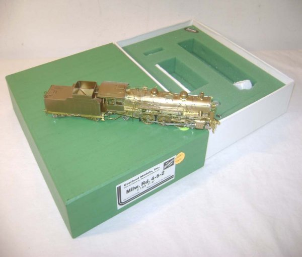 ABT: HO Brass - Ajin #OMI-1463 Milwaukee Road 4-4-: Paul V. Ambrose and Drew J. Bauer present: These are the #OMI-1463 Milwaukee Road 4-4-2 #3-4 Brass Engine & Tender that Ajin made a few years ago in HO gauge. Our Opinion is that they are generally in