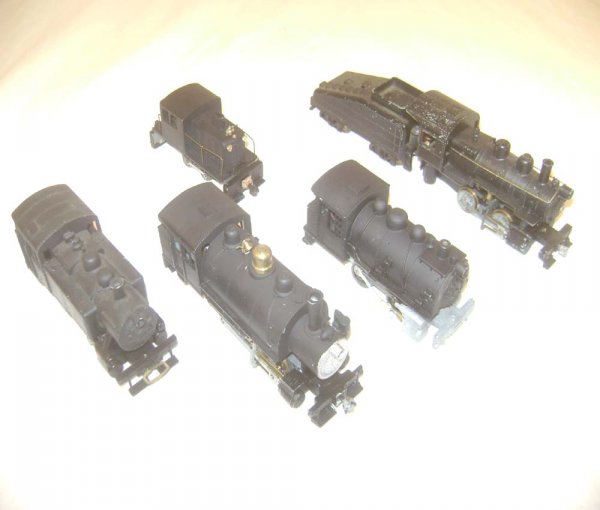 ABT: HO - 5 Assorted Steam Switchers: Paul V. Ambrose and Drew J. Bauer present: These are five assorted Steam Switchers with one Tender that assorted manufacturers made in HO gauge in the 1950s and 1960s. Mostly metal. Our Opinion is tha