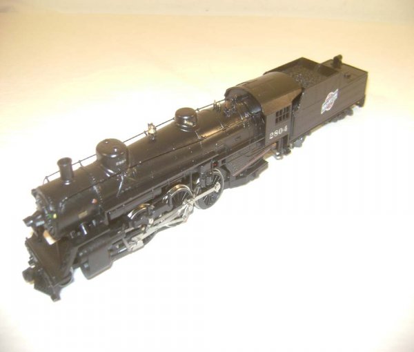 ABT: HO - AHM #2804 Chicago & North Western 4-6-2 : Paul V. Ambrose and Drew J. Bauer present: These are the #2804 Chicago & North Western 4-6-2 Engine & Tender that AHM made in HO Gauge in the 1970s. Our Opinion is that they are generally in Like New 