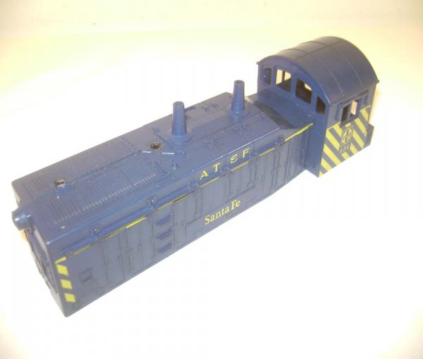 ABT: Lionel #634 Santa Fe Diesel Switcher Cab: Paul V. Ambrose and Drew J. Bauer present: This is the #634 Santa Fe Diesel Switcher Cab that Lionel made in the 1960s. Our Opinion is that it is generally in Very Good Condition. Note post-Factory dr