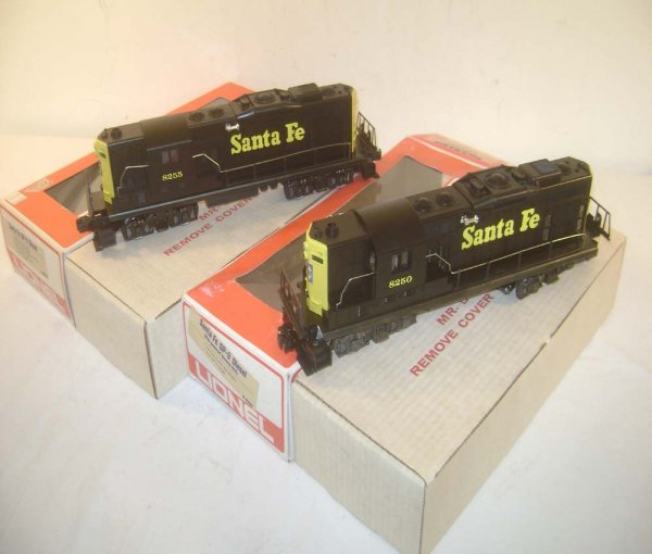 ABT: Great Lionel #8250/8255 Santa Fe GP-9 Diesels: Paul V. Ambrose and Drew J. Bauer present: These are #8250/8255 Santa Fe GP-9 Diesels that Lionel made in the 1970s. Our Opinion is that they are generally in Excellent Plus Condition. The Original Bo