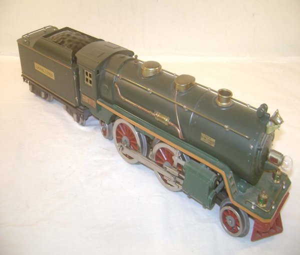 ABT: Lionel Two-Tone Green #390E Steam Engine & Te: Paul V. Ambrose and Drew J. Bauer present: These are the #390E Steam Engine and #390T Tender that Lionel made in Standard Gauge circa 1930. Scarce Green Variation; Restored. Our Opinion is that they a