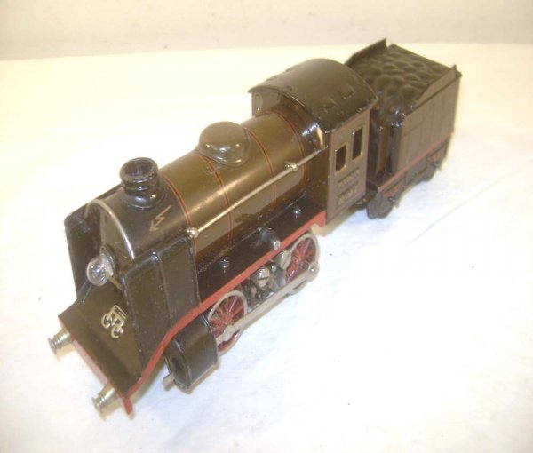 ABT: Nice Marklin O Gauge #R12890 Electric Steam E: Paul V. Ambrose and Drew J. Bauer present: These are the #R12890 Electric Steam Engine and Tender that Marklin made in O Gauge in the 1930s. Our Opinion is that they are generally in Excellent Minus C