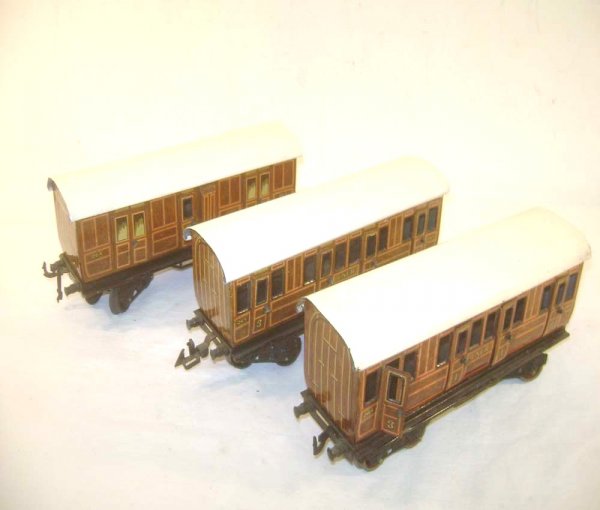 ABT: 3 Bing LNER O Gauge Coaches: Paul V. Ambrose and Drew J. Bauer present: These are two LNER #265 1st/3rd Coaches and LNER #264 Guard/Baggage Coach that Bing made in O-gauge circa the late 1920s. All are identified with the late Bi