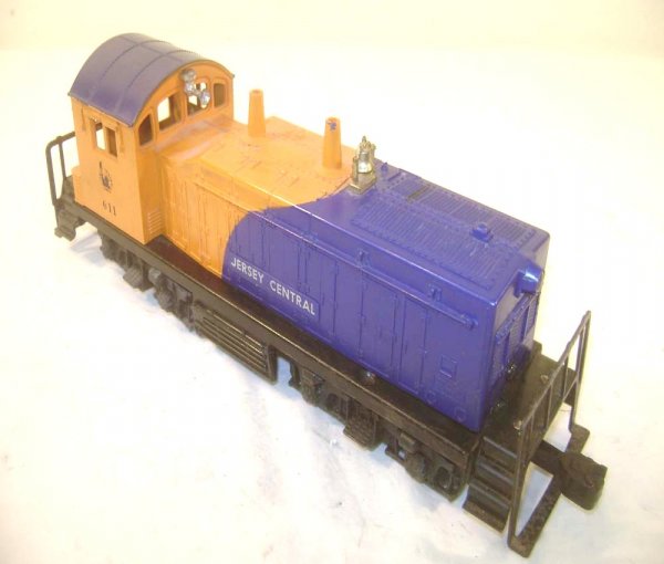 ABT: Lionel #611 Jersey Central Switcher: Paul V. Ambrose and Drew J. Bauer present: This is the #611 Jersey Central Switcher that Lionel made in the later 1950s. Our Opinion is that it is generally in Very Good Plus Condition. An exceptional