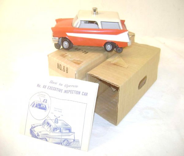 ABT: Wonderful Lionel #68 Executive Inspection Uni: Paul V. Ambrose and Drew J. Bauer present: This is the #68 Motorized Executive Inspection Station Wagon that Lionel made in the later 1950s. Our Opinion is that it is generally in Like New Plus Condit