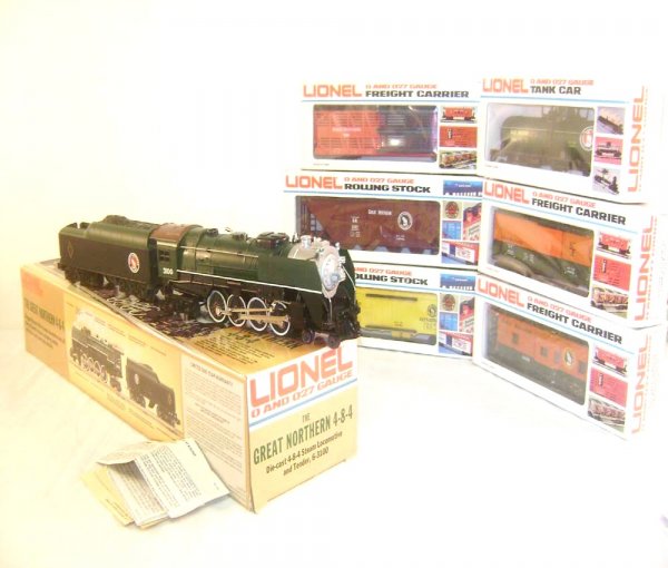 ABT: Great Lionel #3100 Seven Piece Great Northern : Paul V. Ambrose and Drew J. Bauer present: This is the Famous American Railroads Series #3 Freight Set that Lionel made circa 1981. This Set includes the #3100 Great Northern Diecast 4-8-4 Steam Engin
