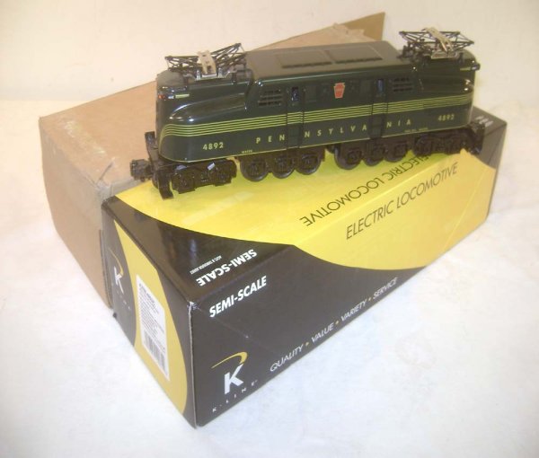 ABT: Great K-Line #K2780-4892 Green Five-Stripe Pe: Paul V. Ambrose and Drew J. Bauer present: This is the #K2780-4892 Pennsylvania Green Five Stripe GG-1 Electric with Dual Motors that K-Line/Lionel made a few years ago in O Gauge. Our Opinion is that