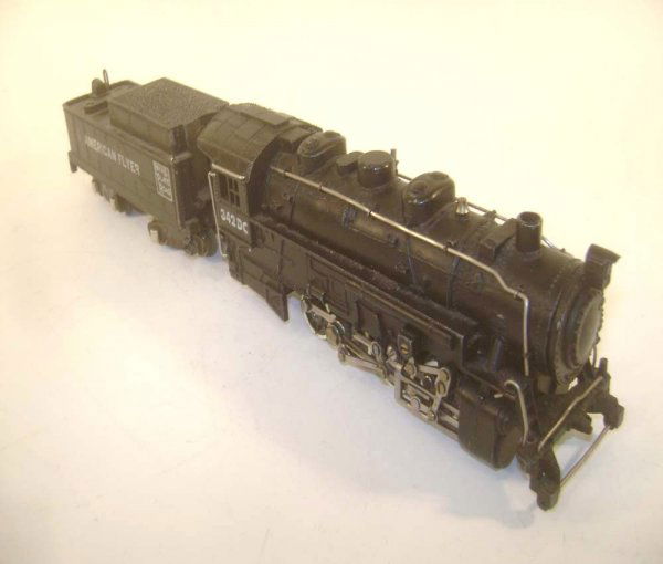 ABT: American Flyer #342DC Nickel Plate Road 0-8-0: Paul V. Ambrose and Drew J. Bauer present: These are the #342AC Nickel Plate Road 0-8-0 Steam Switcher and Tender that American Flyer made in S Gauge circa 1949-51. Our Opinion is that they are genera