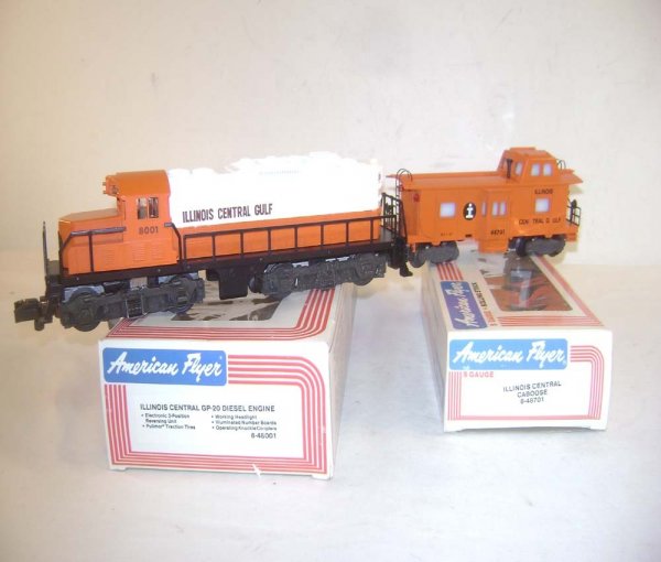ABT: AF/Lionel S: #48001/48701 Illinois Central En: Paul V. Ambrose and Drew J. Bauer present: These are the #48001 Illinois Central GP-20 Diesel Engine and the #48701 Illinois Central Caboose that Lionel made in its American Flyer S Gauge line in the 